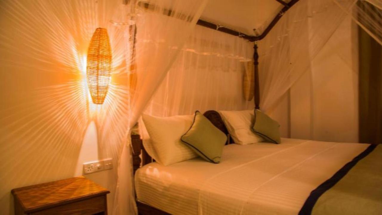 Birds Paradise Cabanas Unawatuna Esterno foto