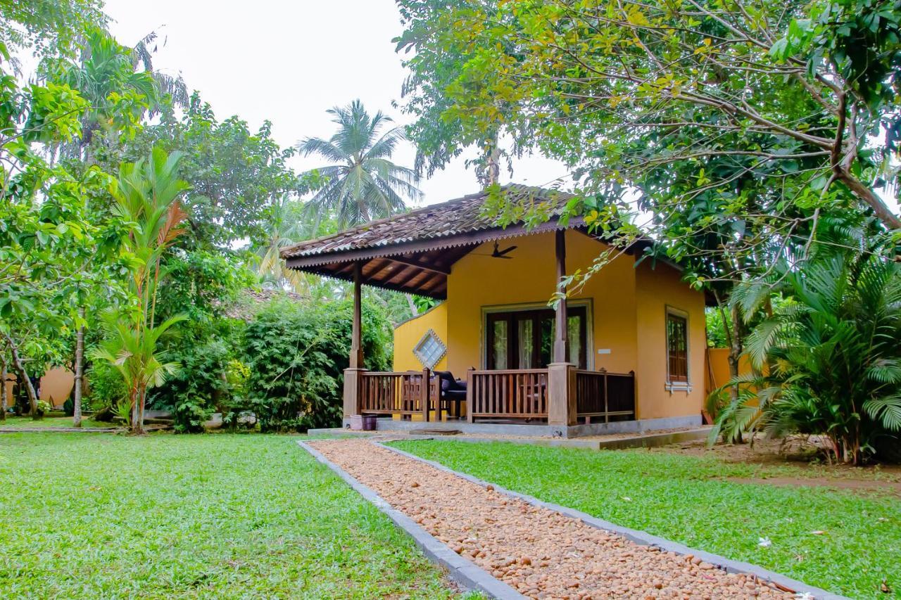 Birds Paradise Cabanas Unawatuna Esterno foto