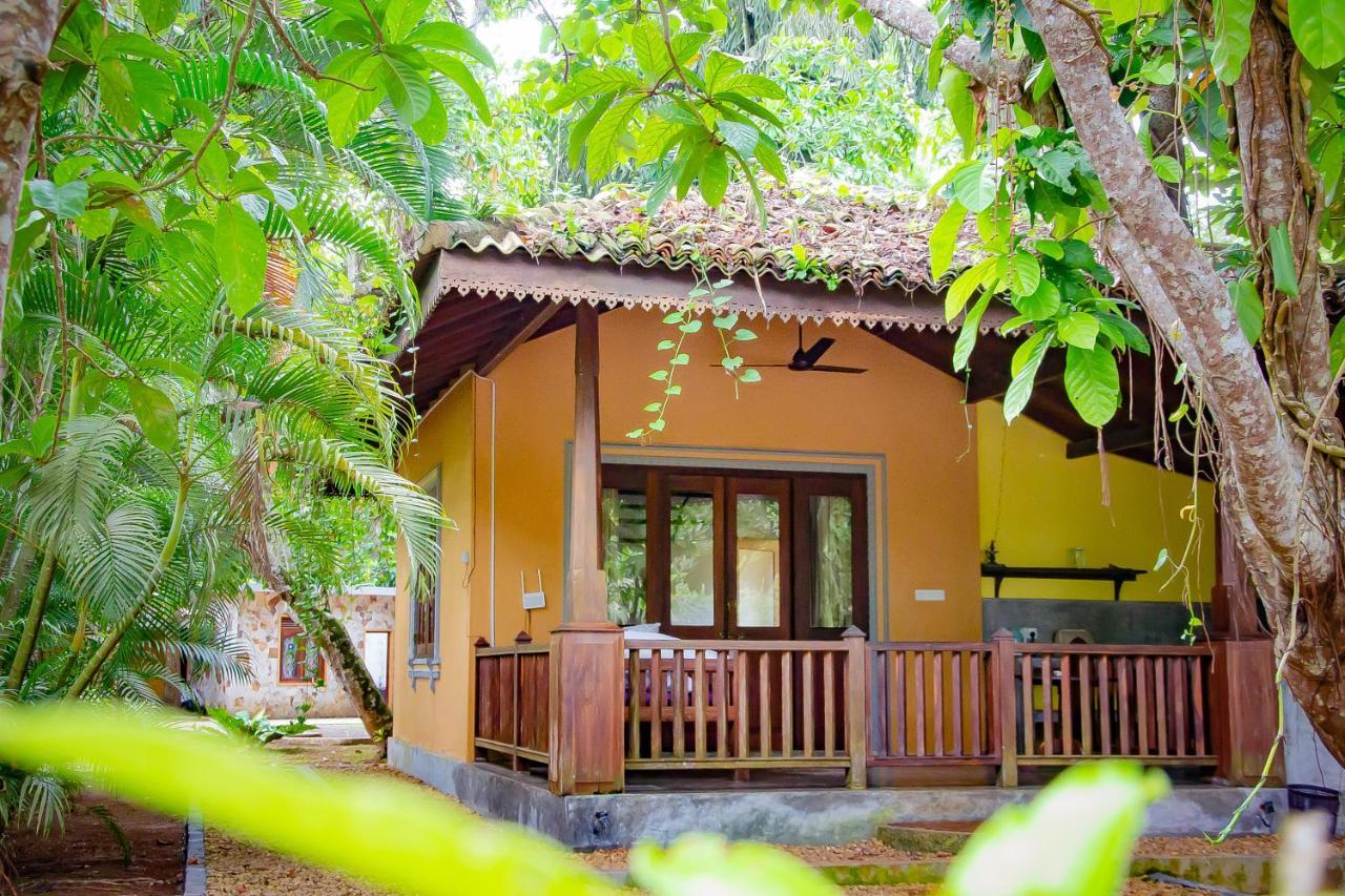Birds Paradise Cabanas Unawatuna Esterno foto