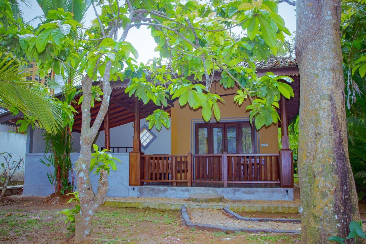 Birds Paradise Cabanas Unawatuna Esterno foto