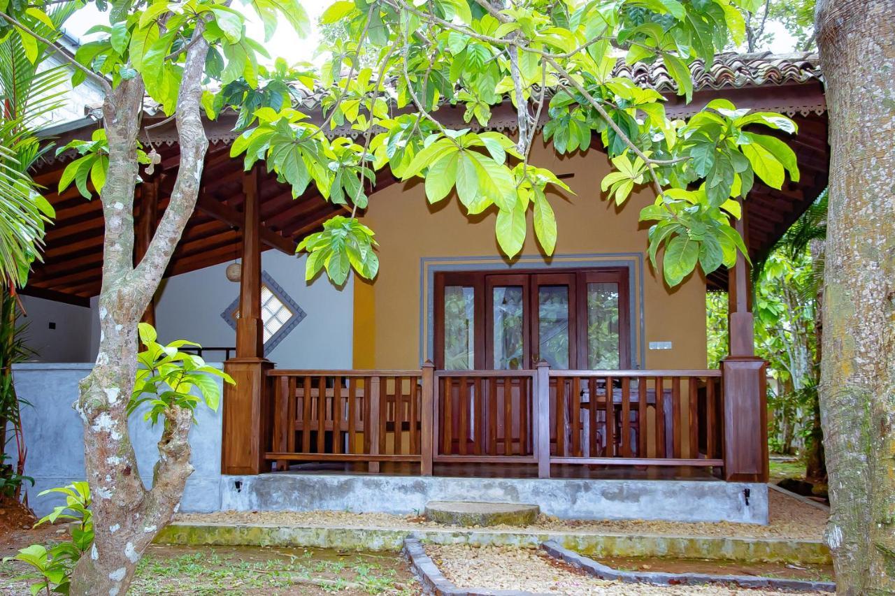 Birds Paradise Cabanas Unawatuna Esterno foto